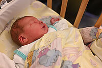 Neujahrsbaby im EvKB heißt Onur Ömer Schläft friedlich: EvKB-Neujahrsbaby Onur Ömer. Foto: Amelie Möbus
