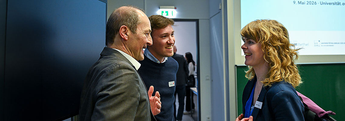 Mehr als 100 Teilnehmende beim KI-Symposium: Interdisziplinärer Austausch zu Zukunftsperspektiven der Medizin