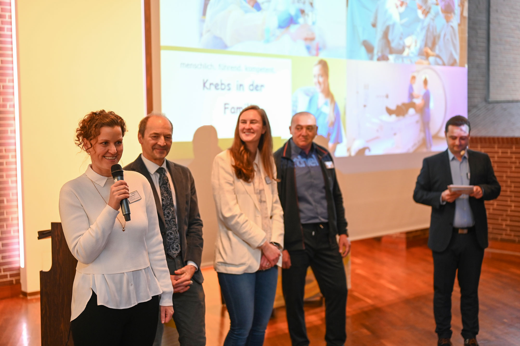 Onkologische Pflegeberaterin Christiane Schwarz (v.l.)