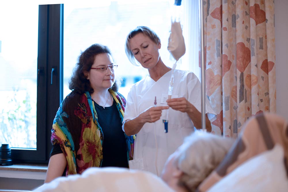 Erste Gespräche finden häufig bereits während eines Krankenhausaufenthalts statt